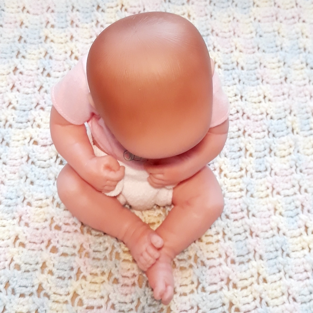 JC Toys La Newborn 14" Realistic Doll - First Day Female Newborn Doll - Picture 13 of 17